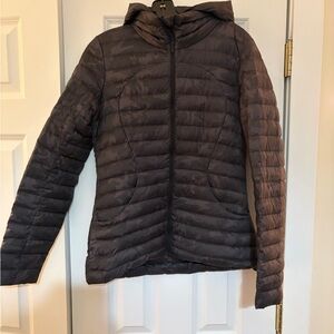 Lululemon light weight jacket